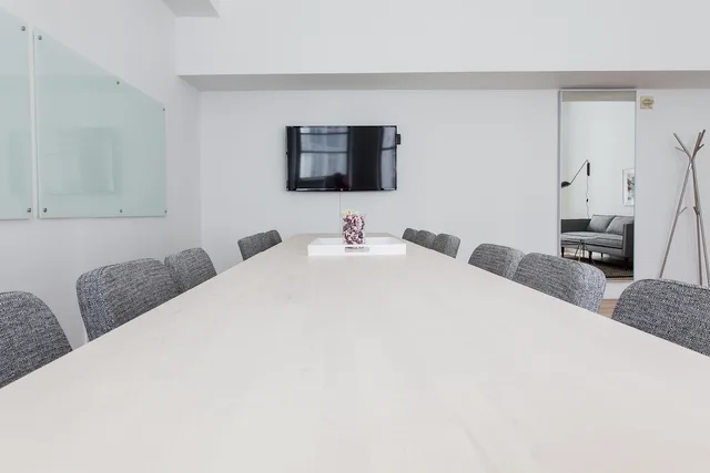 Commercial office workspace illustrating office cleaning services in Los Angeles